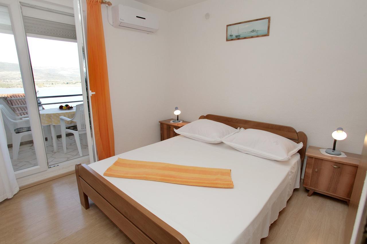 Apartments Iva Trogir Zewnętrze zdjęcie