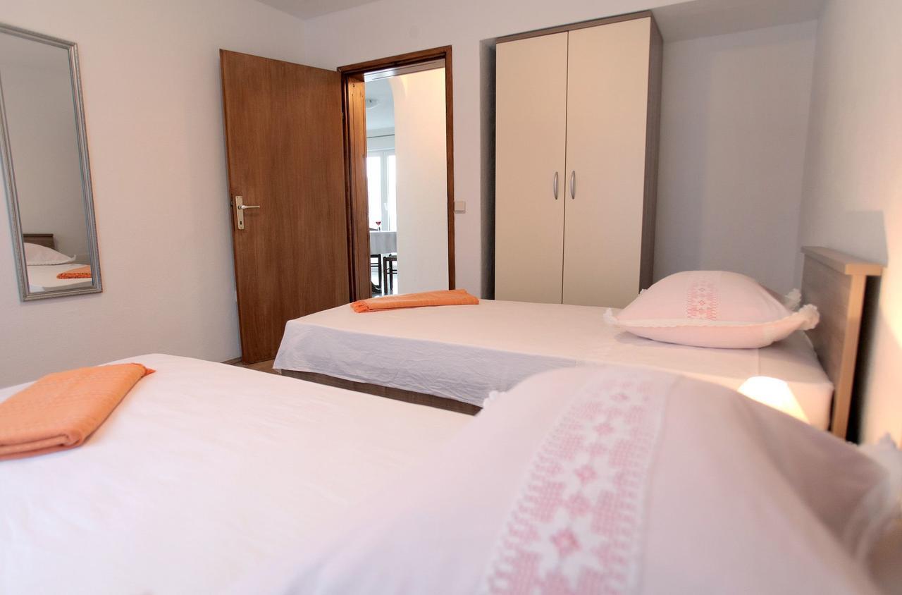 Apartments Iva Trogir Zewnętrze zdjęcie