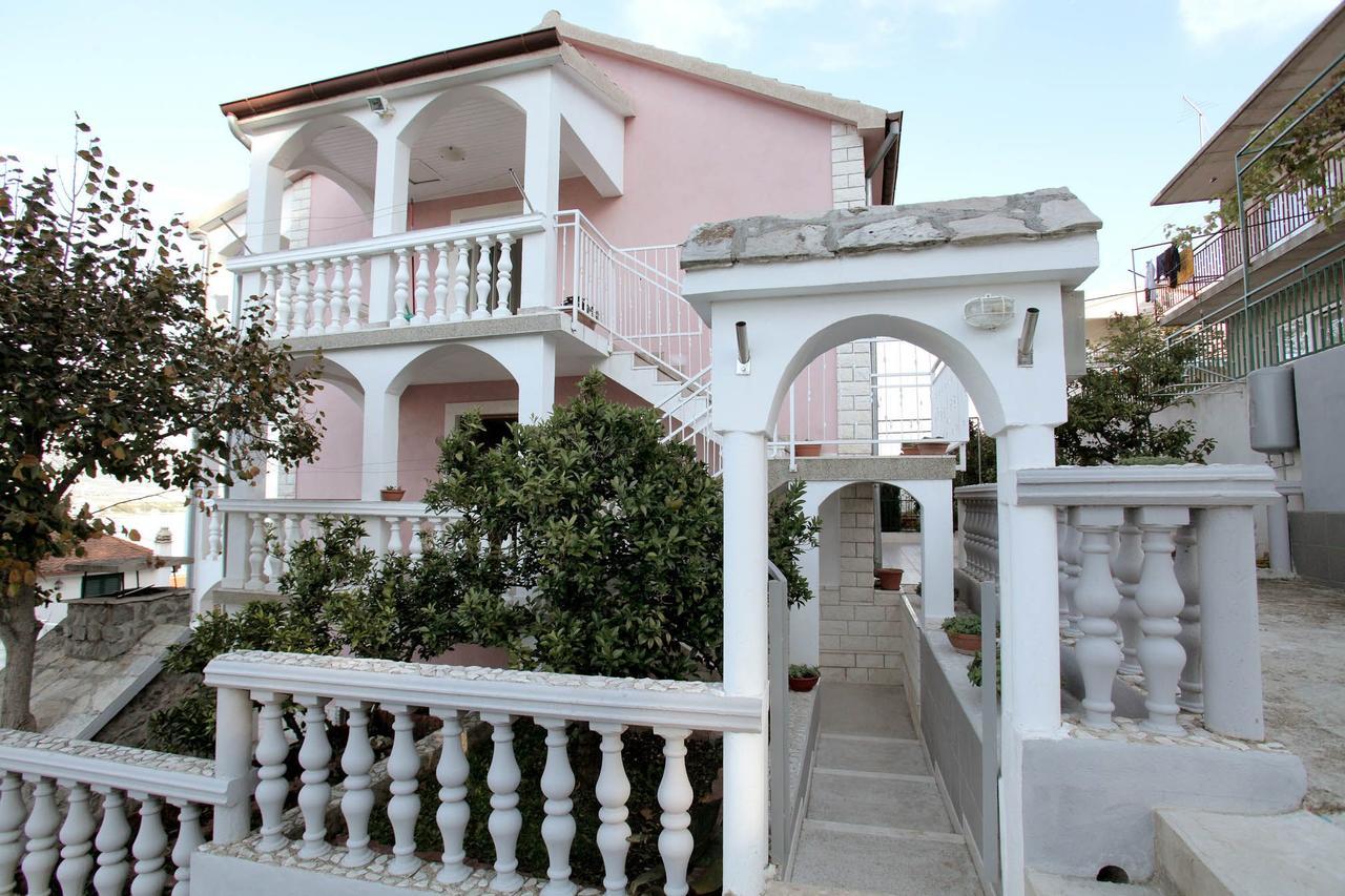 Apartments Iva Trogir Zewnętrze zdjęcie